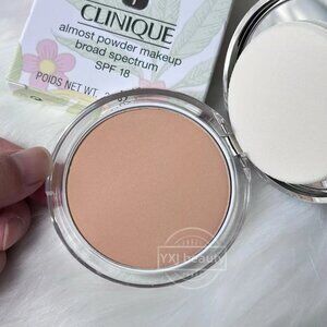 New Boxed Clinique Almost Powder Makeup Foundation SPF18~03 Light~Full Size 10 g